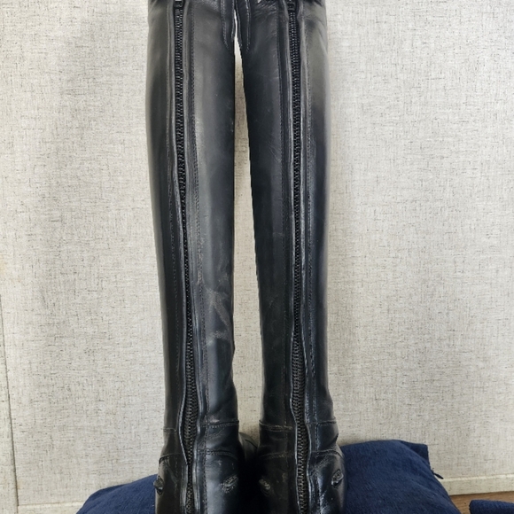 Ariat Black Riding Boots - Picture 3 of 4